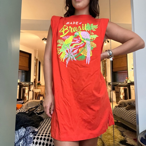 Red Graphic Sleeveless Dress - Picture 1 of 3